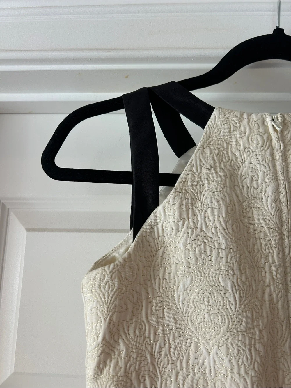 Girls' Cream jacquard fit and flare w/ Black straps, fully lined. Size 10